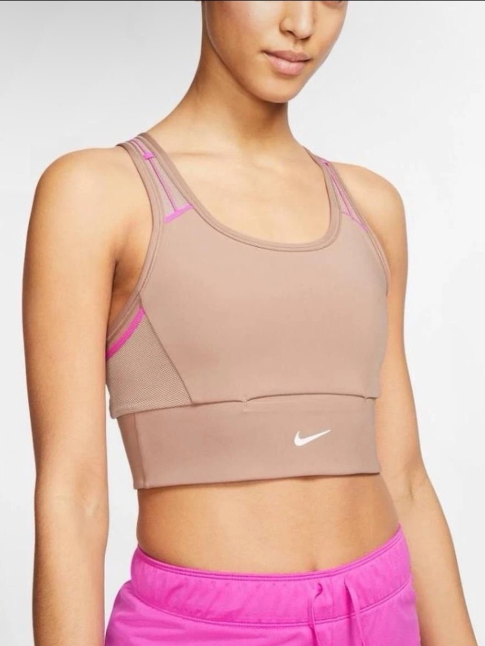 Nike Swoosh Pocket Padded Sports Bra